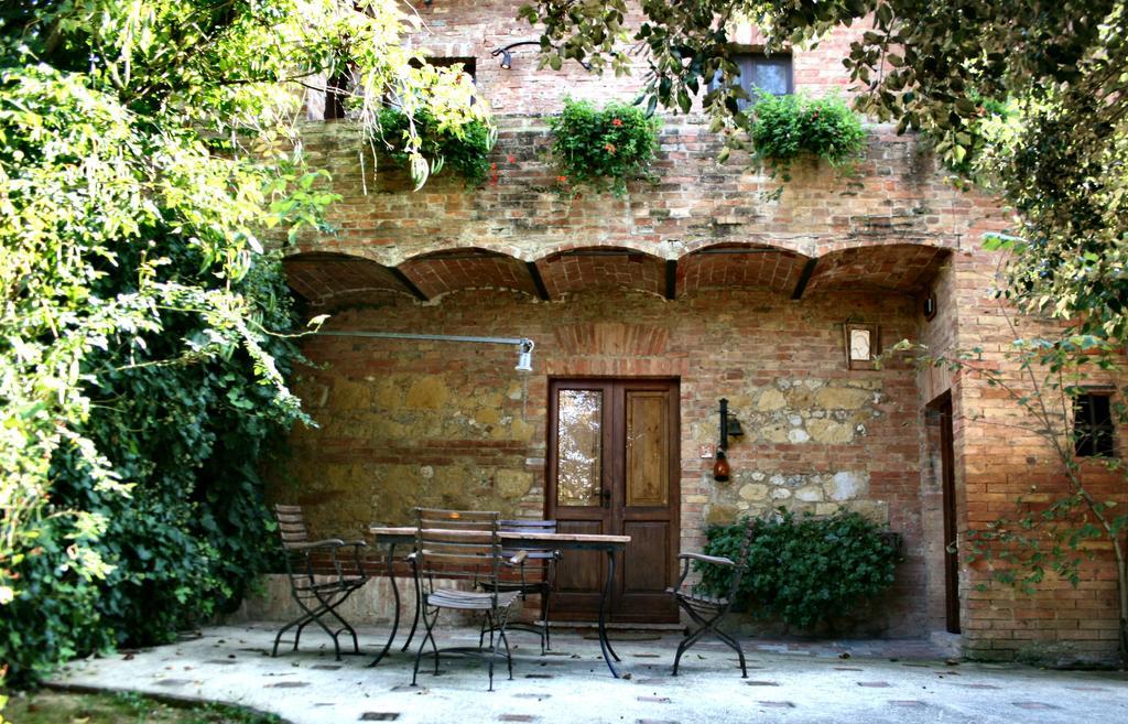 Agriturismo Poggio Salvi Sovicille Exteriör bild